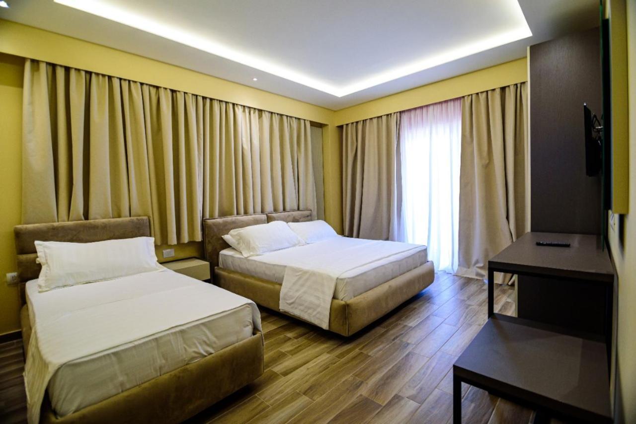 Hotel Orange Dhërmi Buitenkant foto