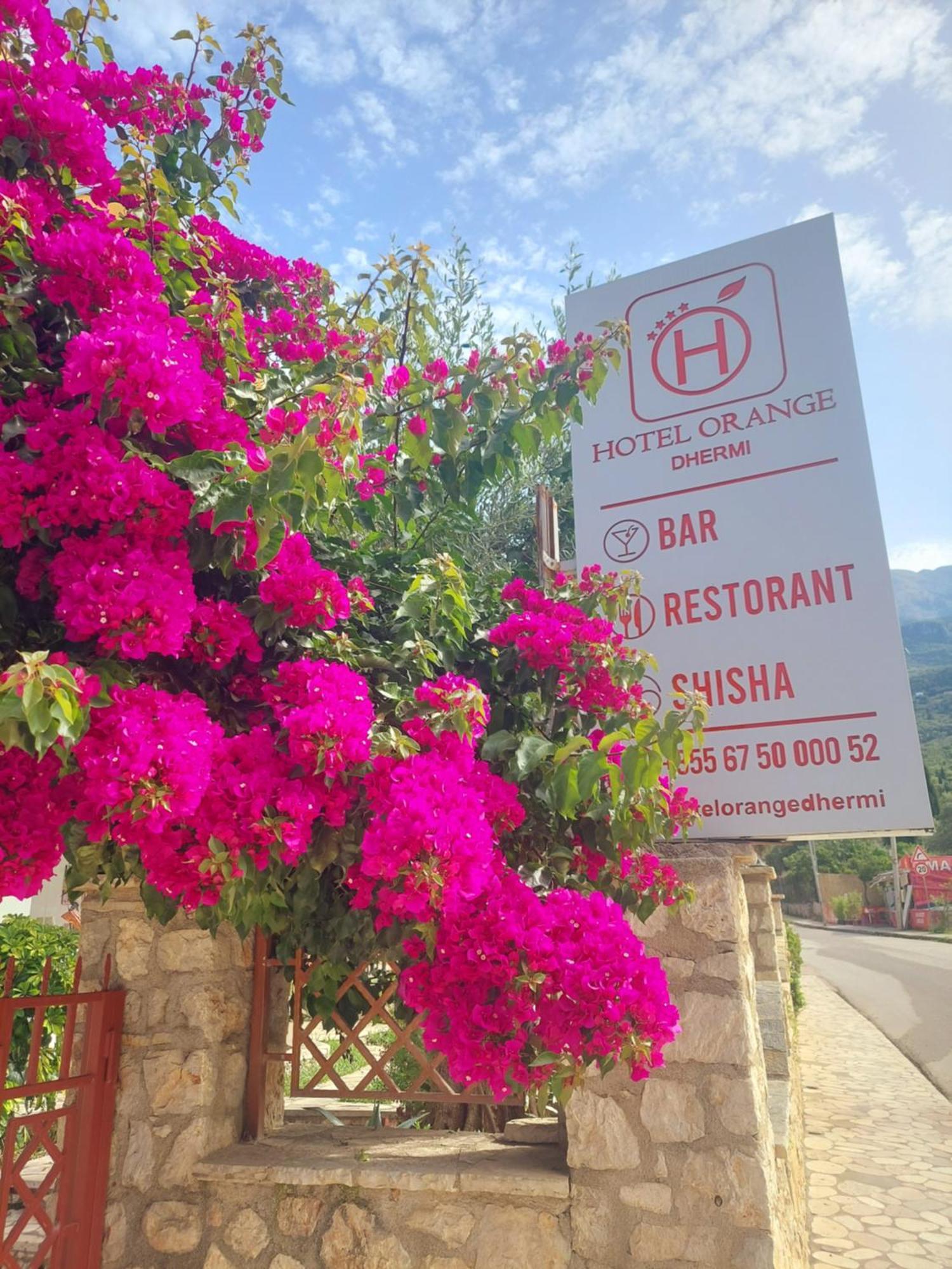 Hotel Orange Dhërmi Buitenkant foto